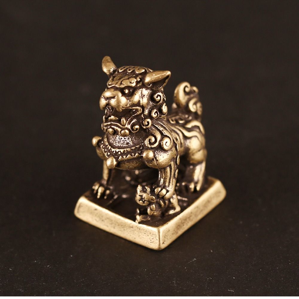 تماثيل أسد مصنوعة يدويًا عالية - مراجعة Art Craft Lion وسعره