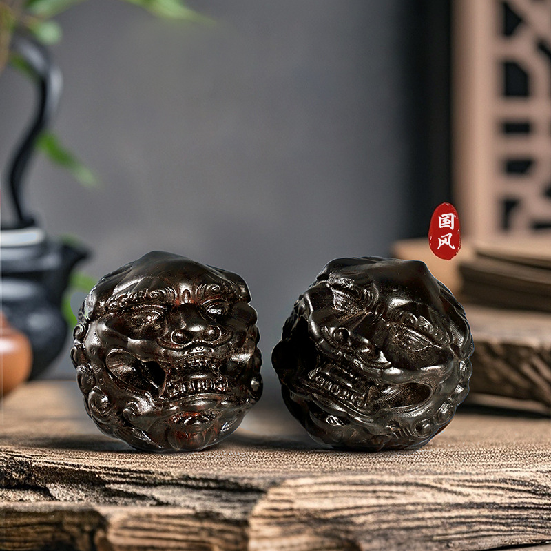 كرات تدليك اليد من خشب الصندل  - مراجعة Art Craft Lion وسعره